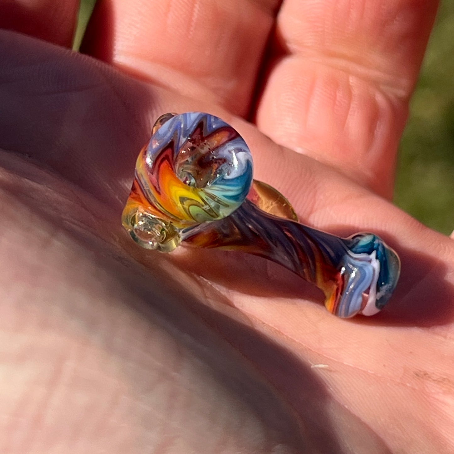 Heady functional miniature fully worked glass Sherlock with UV