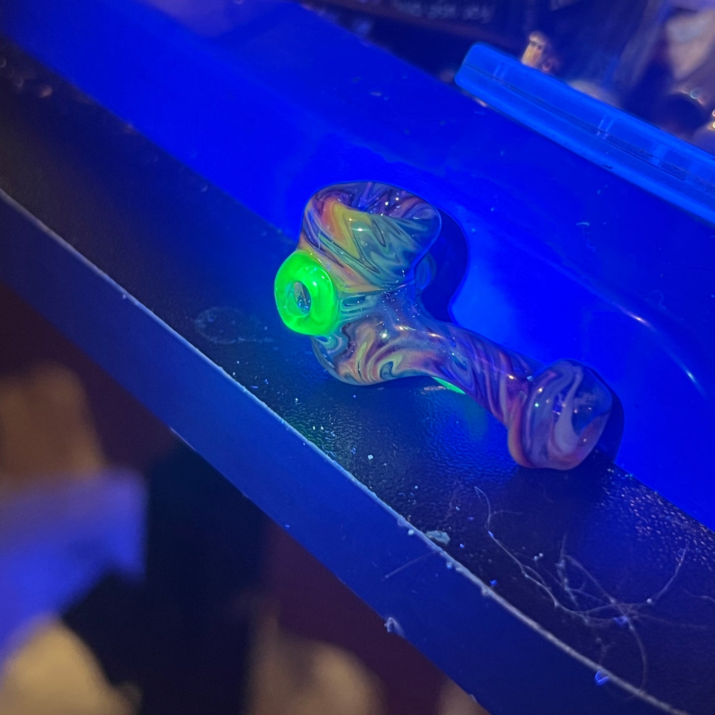 Heady functional miniature fully worked glass Sherlock with UV