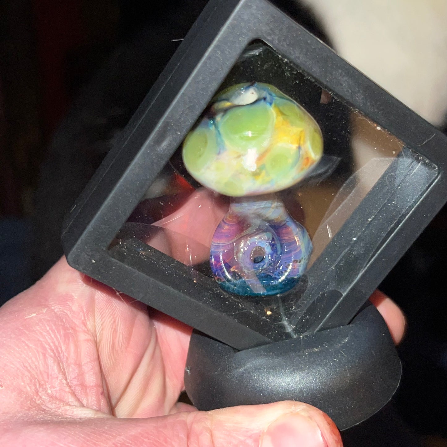Small heady mushroom pipe