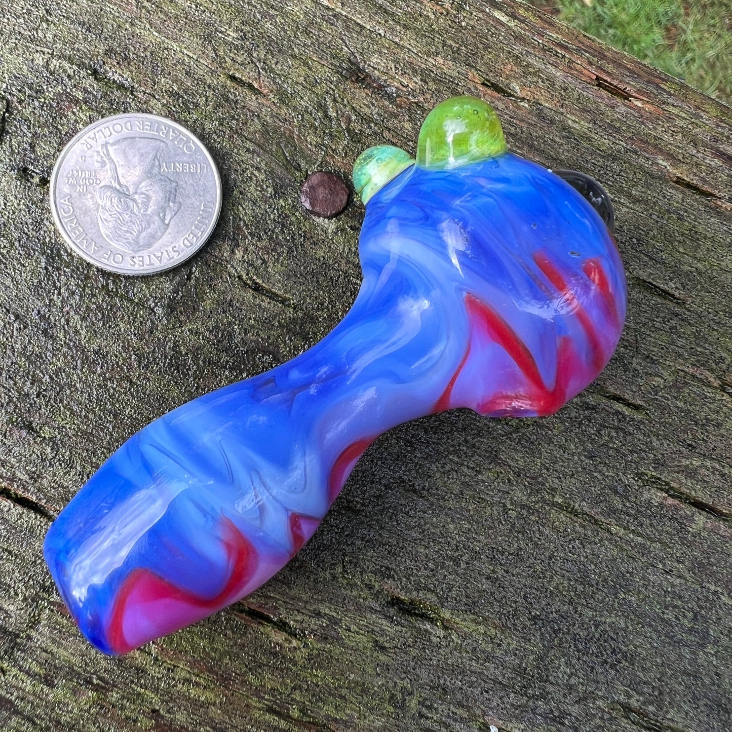 Heady glass UV reactive spoon pipe with encased Opal